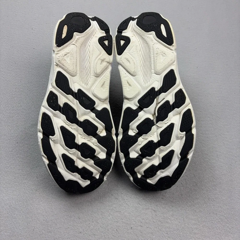 Hoka One One pre owned